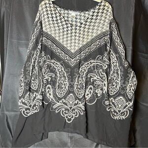 Catherines Black and White Paisley Blouse 2XL